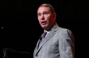 疫情推动金价飙升 Gundlach：黄金是现下最值得持有的资产